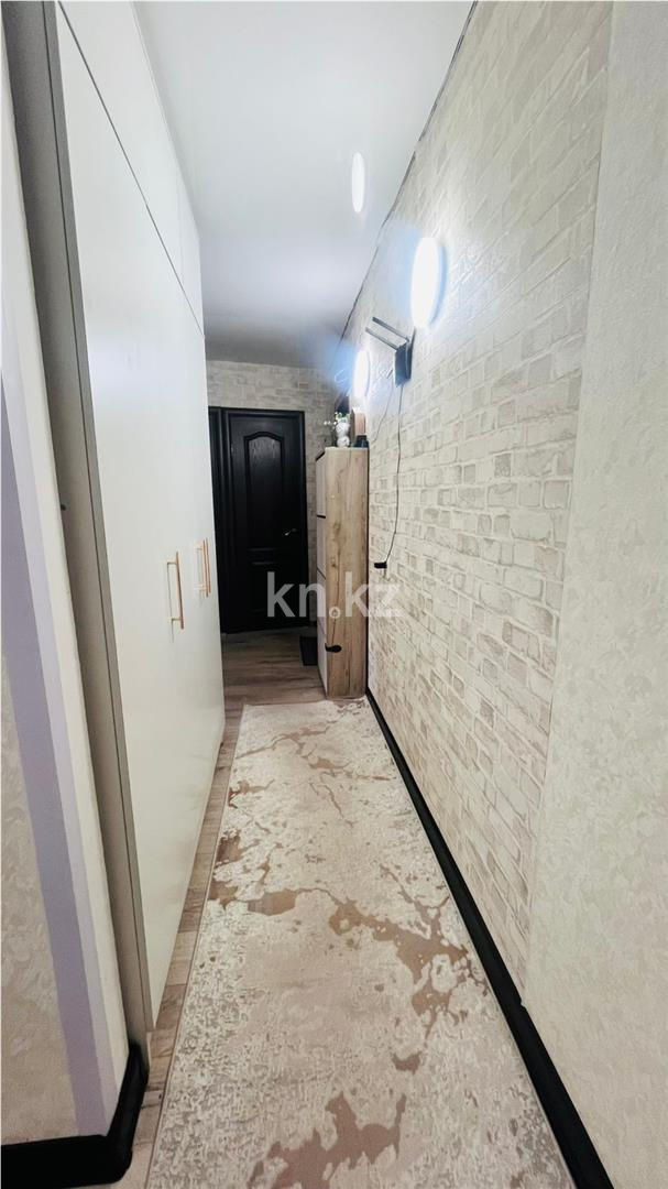 Продажа 4-комнатной квартиры, 62 м², мкр-н 16 - Продажа квартир в Караганде фото 12 из 22