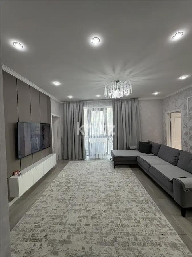 Продажа 4-комнатной квартиры, 105 м² в Алматы