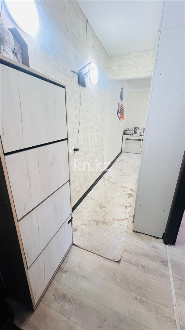 Продажа 4-комнатной квартиры, 62 м², мкр-н 16 - Продажа квартир в Караганде фото 14 из 22