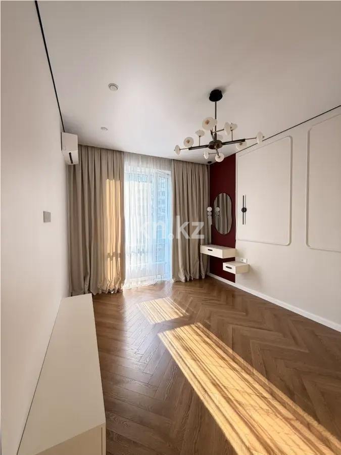 Продажа 3-комнатной квартиры, 72.5 м² в Алматы - фото 2