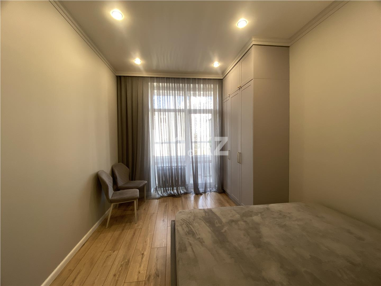 Продажа 4-комнатной квартиры, 98.7 м², ул. Казыбек би в Астане - фото 6