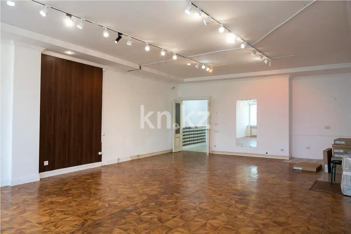Продажа 3-комнатной квартиры, 116.4 м² в Алматы - фото 2