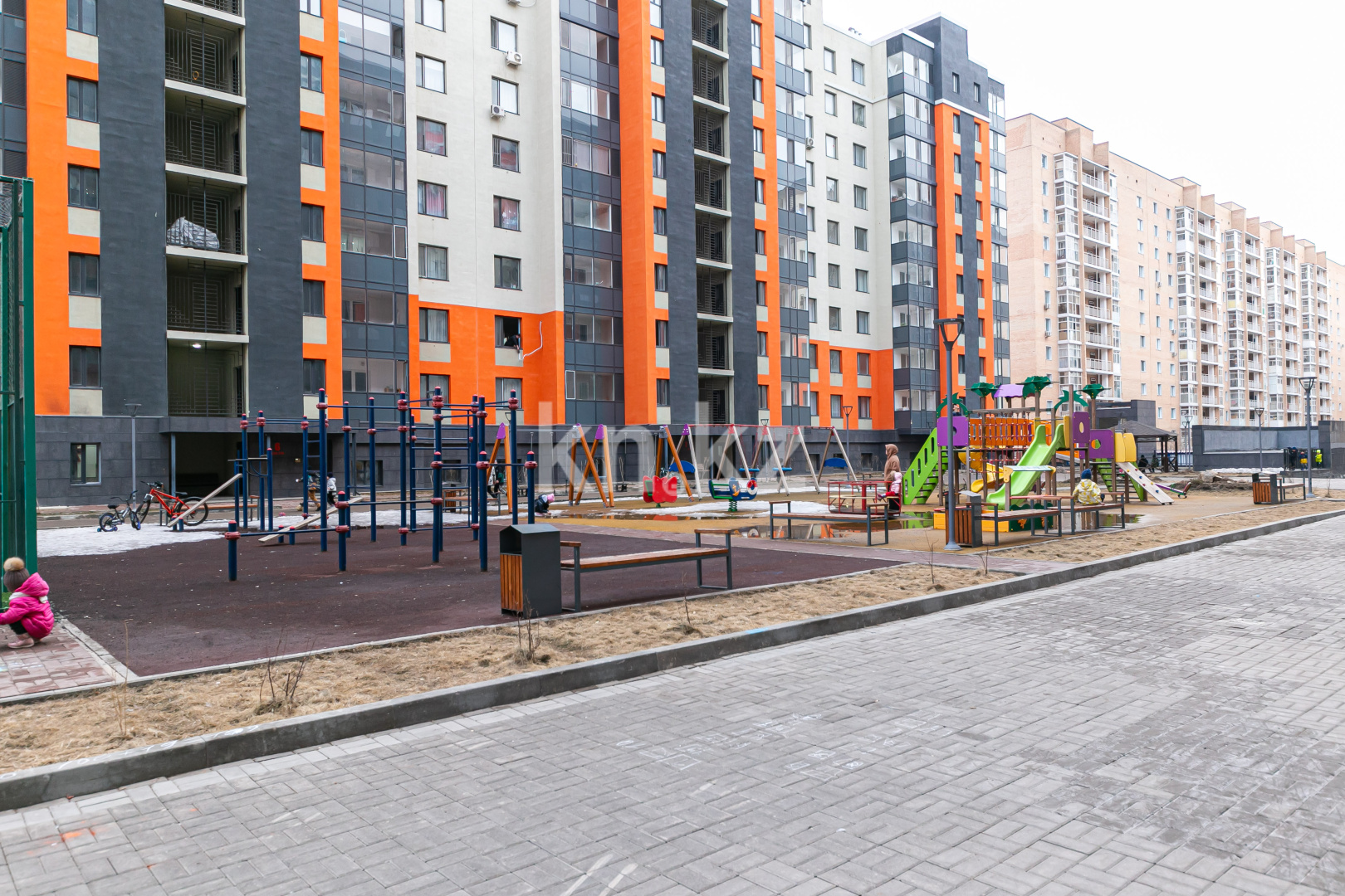 Продажа 2-комнатной квартиры, 70 м², пр. Кошкарбаева, дом  48 в Астане - фото 11