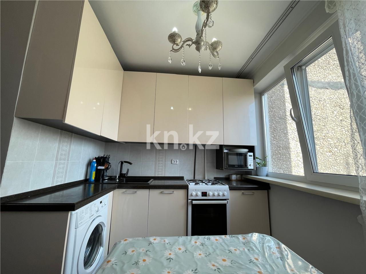 Продажа 3-комнатной квартиры, 68 м², ул. Сатыбалдина, дом  10 в Караганде - фото 10