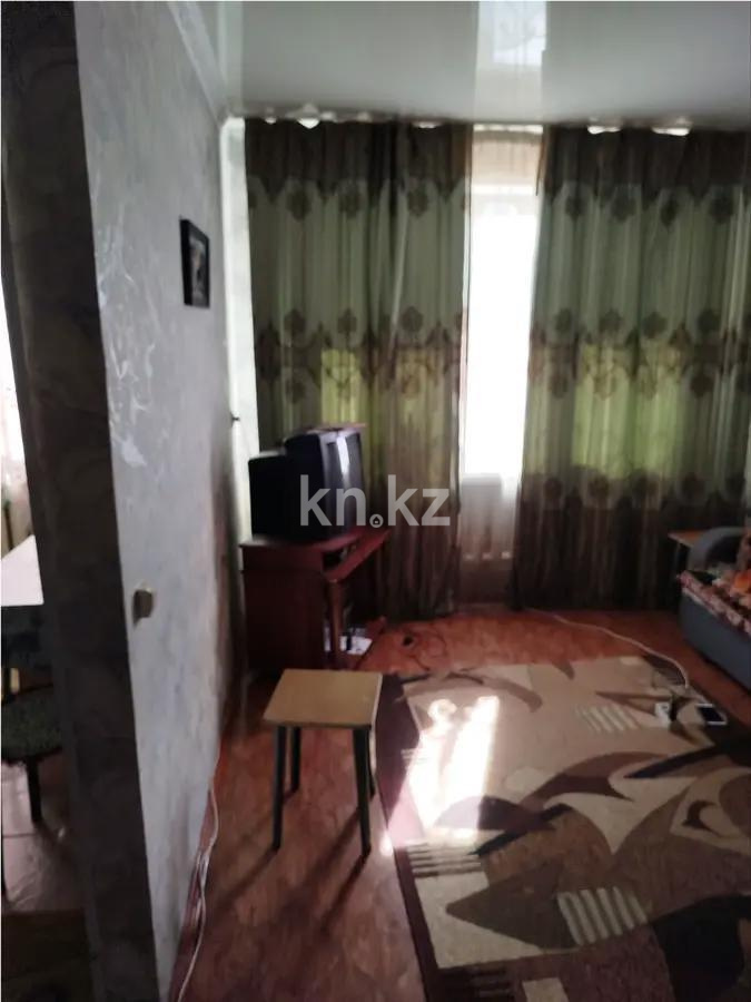 Продажа 1-комнатной квартиры, 31 м², ул. Абая, дом  42 - Продажа квартир в Абае без посредников фото 1 из 2