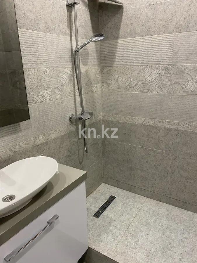 Продажа 4-комнатной квартиры, 107 м² в Астане - фото 5