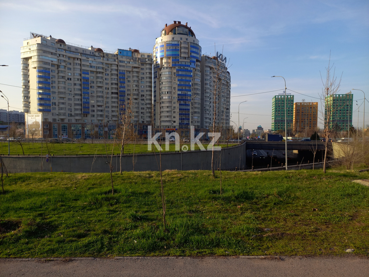 Аренда 3-комнатной квартиры, 123 м² - Аренда квартир помесячно в Казахстане - страница 10 фото 1 из 40