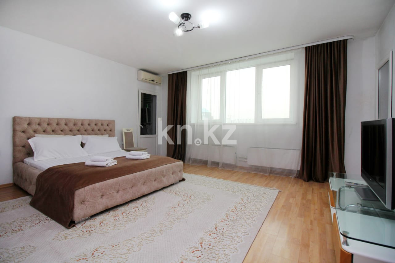 Аренда 1-комнатной квартиры посуточно, 50 м², ул. Хусаинова, дом  225 - ул. Ескараева - Аренда жилой и коммерческой недвижимости в Алматы фото 17 из 20