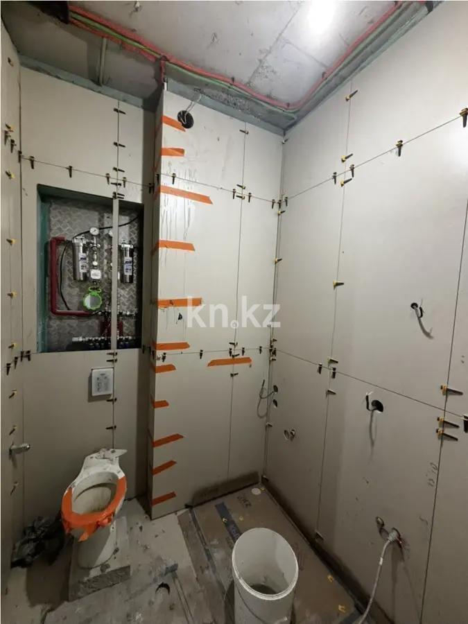 Продажа 3-комнатной квартиры, 69.8 м², ул. Е-36, дом  9/1 в Астане - фото 4