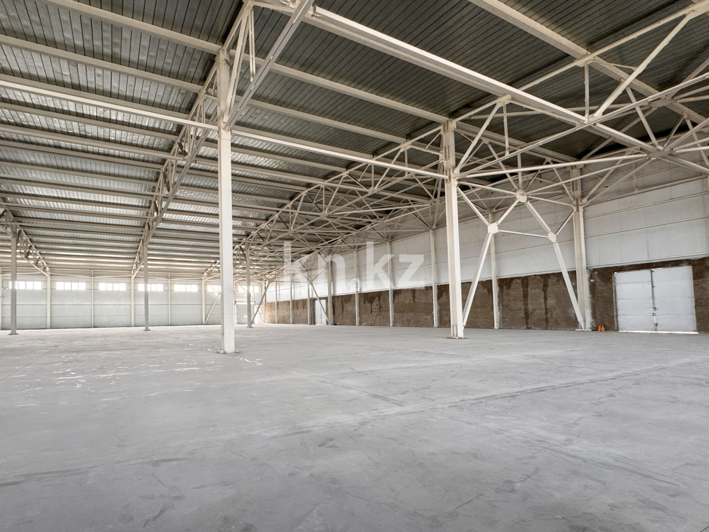 Аренда базы, 1800 м² - Аренда недвижимости в Казахстане - страница 25 фото 5 из 13