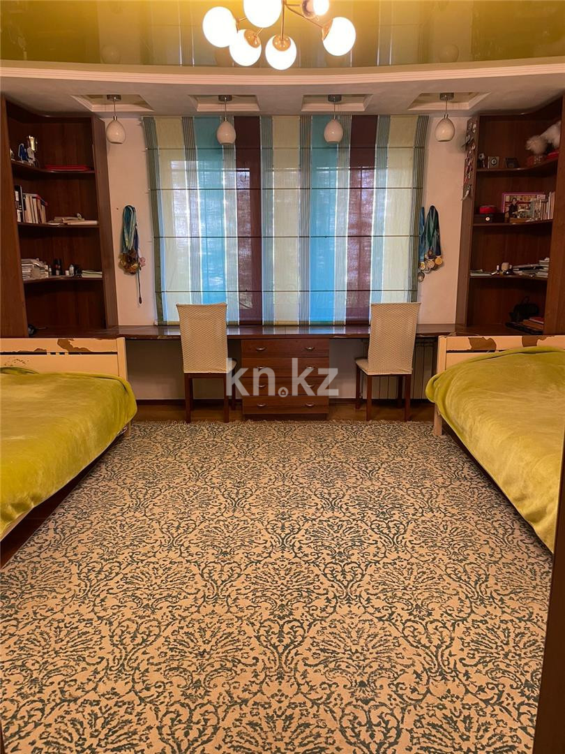 Продажа 3-комнатной квартиры, 114 м², мкр-н Степной-1 в Караганде - фото 4