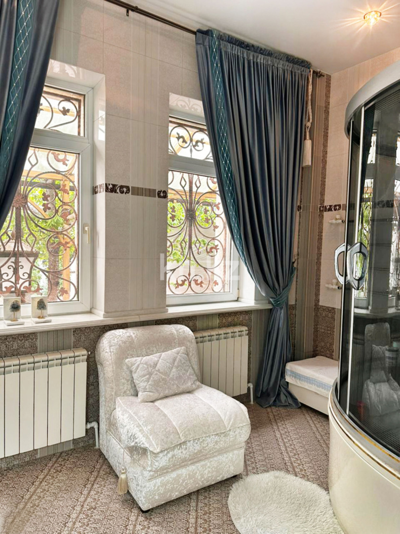 Продажа 4-комнатного дома, 295 м² - Продажа домов, коттеджей в Казахстане фото 23 из 40