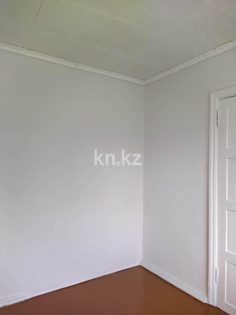 Продажа 3-комнатной квартиры, 42 м², ул. Зелинского, дом  28/1 в Караганде - фото 8