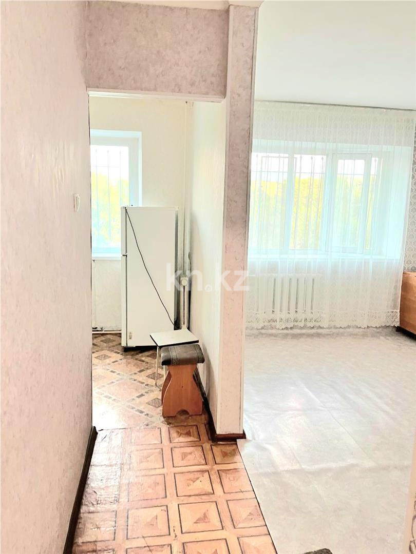 Продажа 2-комнатной квартиры, 40 м², мкр-н 17 - Продажа квартир в Караганде фото 5 из 8