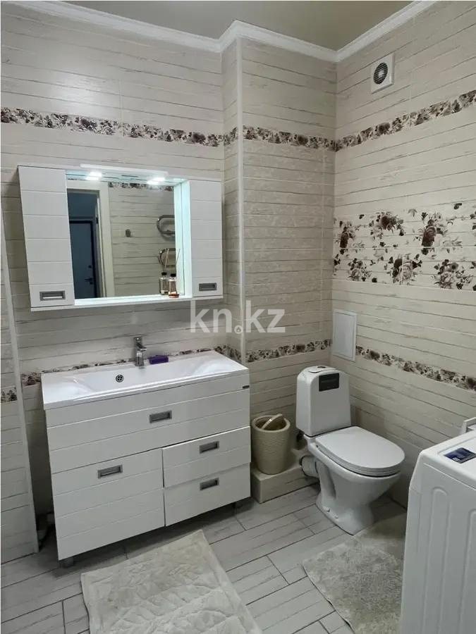 Продажа 2-комнатной квартиры, 70 м², ул. Бектурова, дом  3/2 в Астане - фото 4