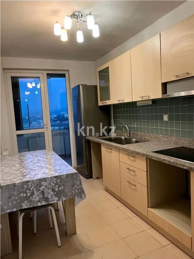 Продажа 1-комнатной квартиры, 42 м², мкр-н Аккент, дом  62 в Алматы - фото 2