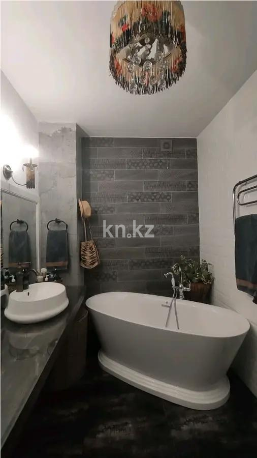 Продажа 2-комнатной квартиры, 68.6 м² в Астане - фото 5