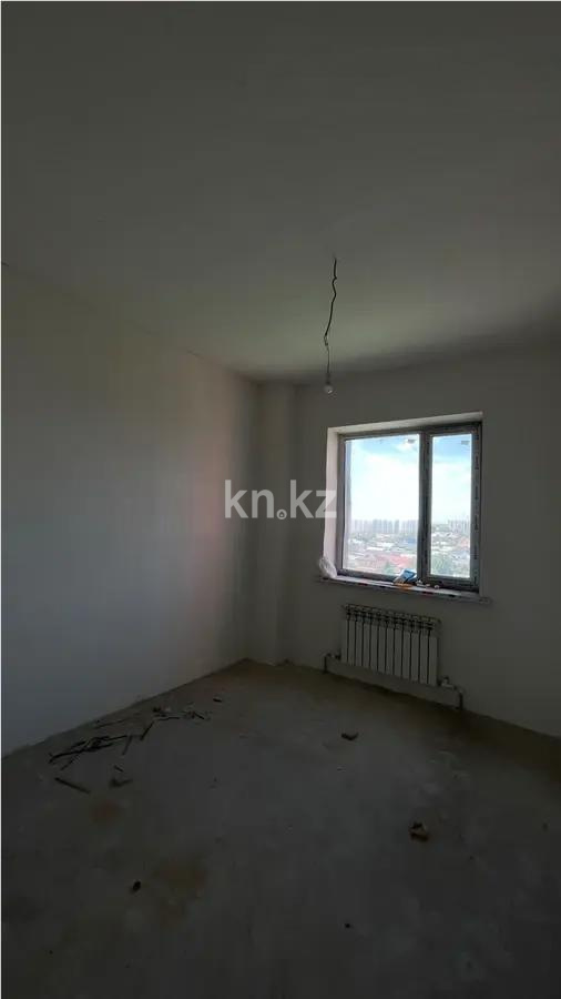 Продажа 4-комнатной квартиры, 88 м², ул. Дюсембекова, дом  44/2 - Продажа квартир в Казахстане фото 1 из 5