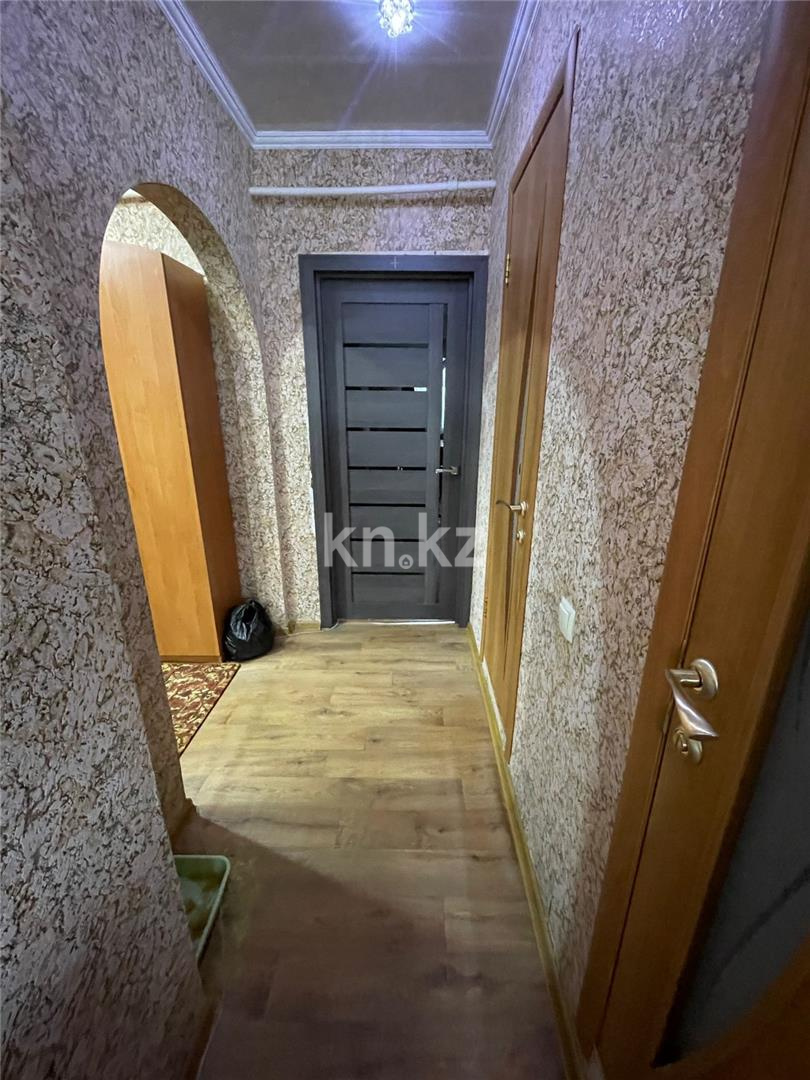 Продажа 4-комнатной квартиры, 80 м², мкр-н Голубые Пруды - Продажа квартир в Караганде фото 15 из 16