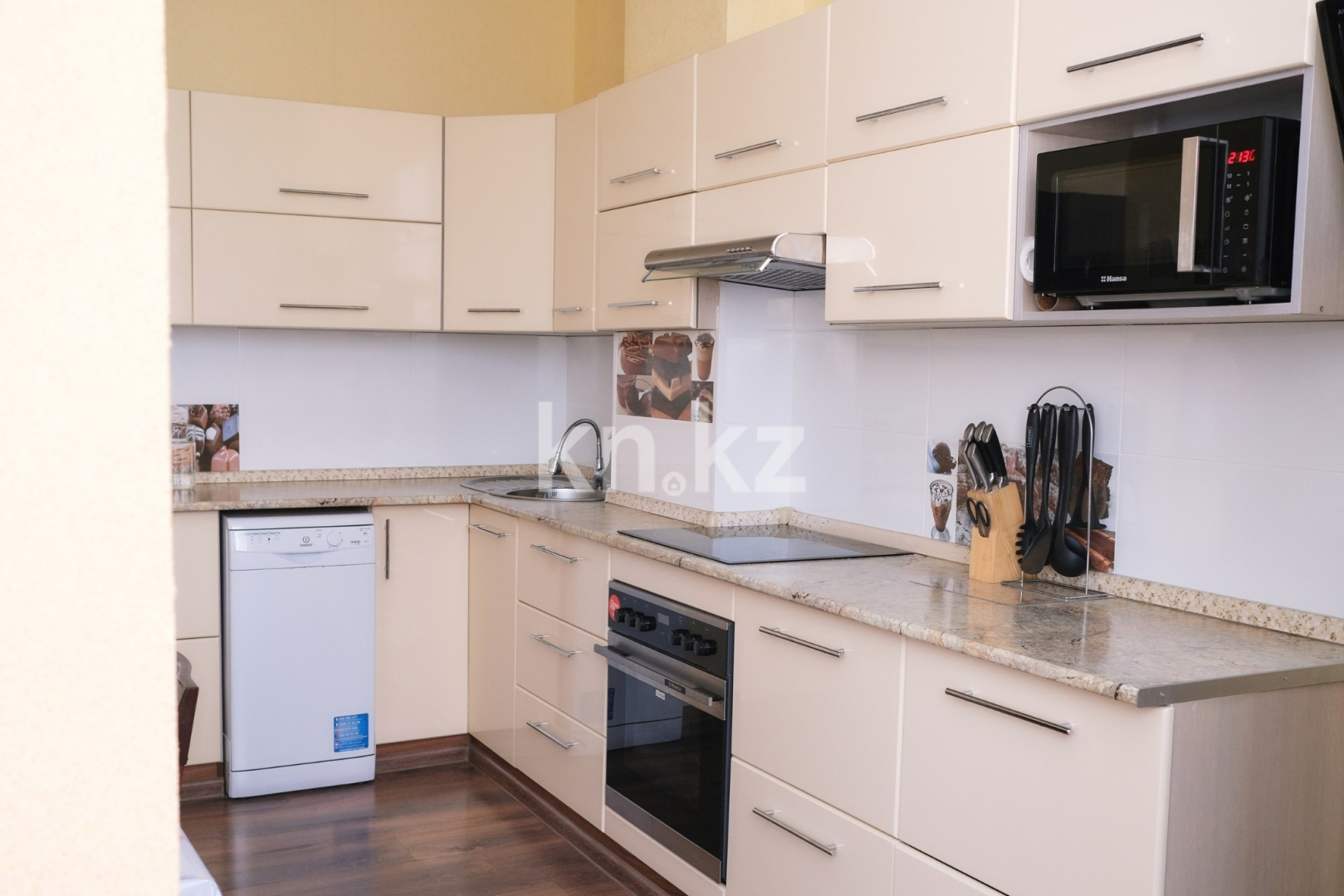 Продажа 3-комнатной квартиры, 158.3 м² - Продажа зданий в Павлодаре фото 5 из 8