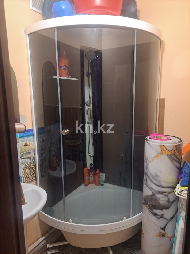 Аренда 2-комнатной квартиры, 48 м², 16микрарайон, дом  2 - Аренда квартир помесячно в Казахстане фото 5 из 7