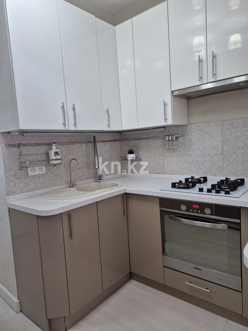 Продажа 4-комнатной квартиры, 94.8 м², пр. Достык, дом  103/40 - ул. Госпитальная - Продажа  четырехкомнатных квартир в Алматы фото 5 из 20