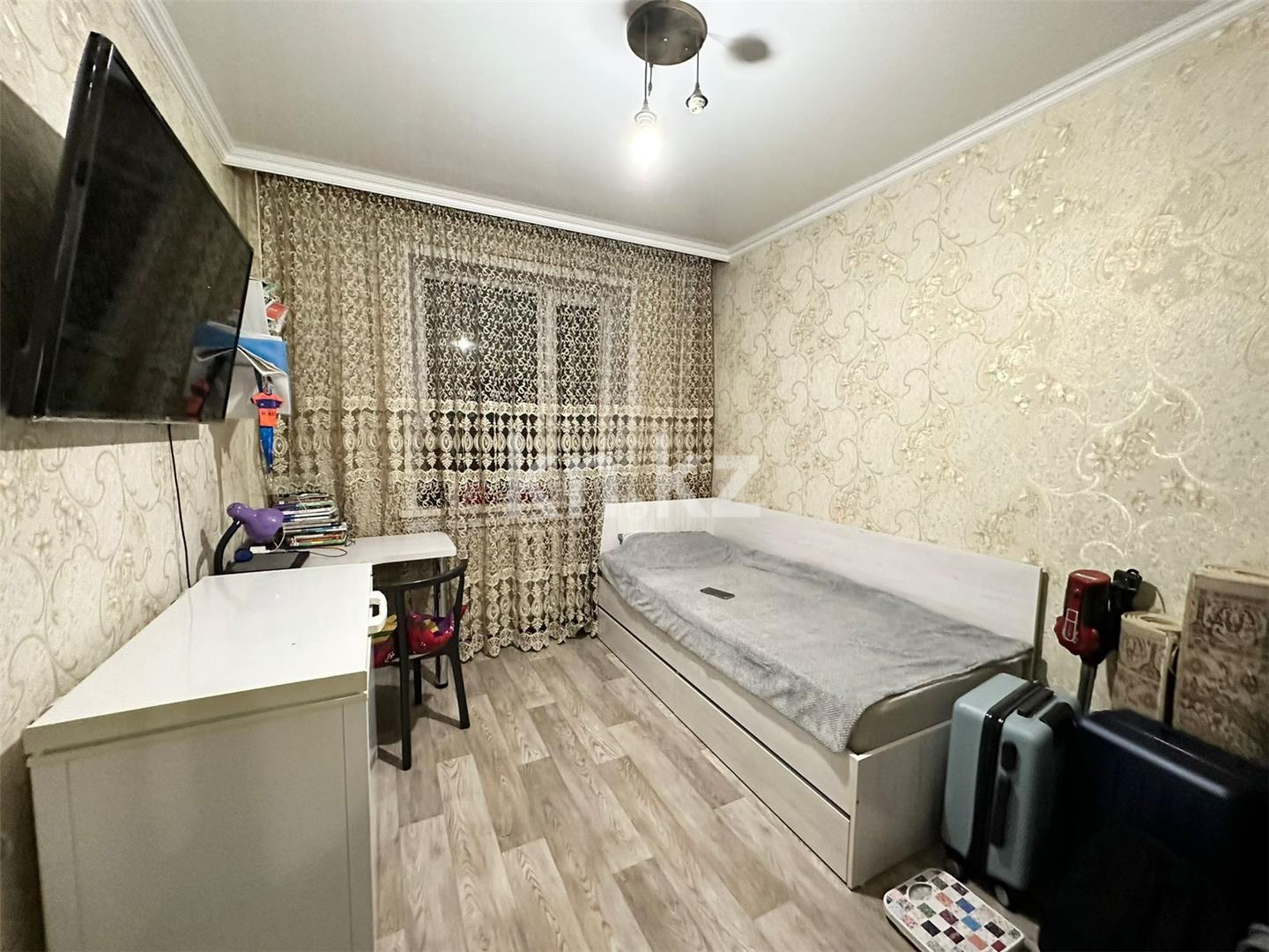 Продажа 3-комнатной квартиры, 63 м², мкр-н Степной-1 в Караганде - фото 3