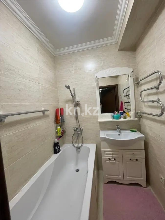 Продажа 3-комнатной квартиры, 85 м², мкр-н Аксай-1, дом  10/3 в Алматы - фото 4