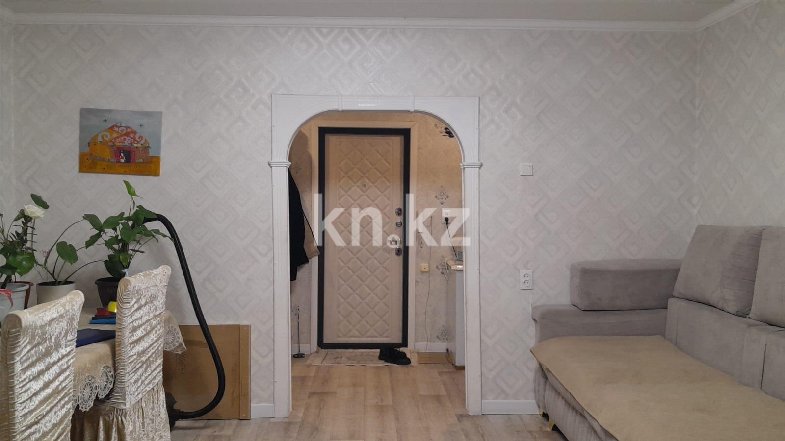 Продажа 2-комнатной квартиры, 54 м², мкр-н Восток-3 - Продажа квартир в Караганде фото 2 из 9