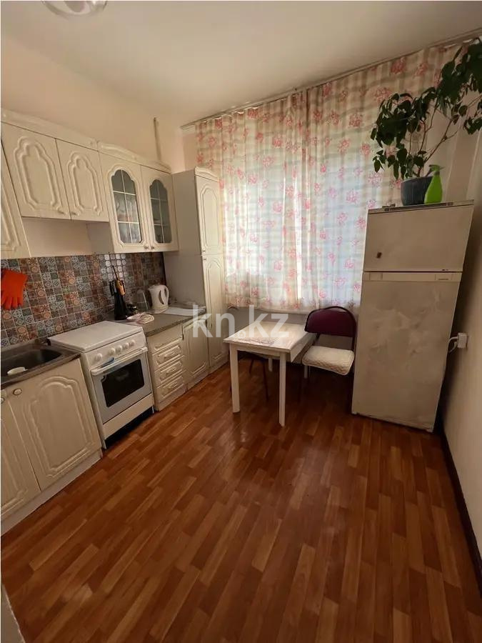 Продажа 1-комнатной квартиры, 36 м², ул. Толе би, дом  201 в Алматы - фото 2