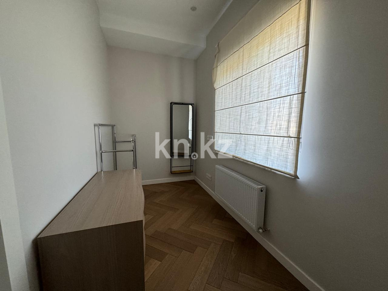 Аренда 5-комнатного дома, 380 м², Кыз Жибек, дом  18 - Аренда домов в Астане фото 30 из 40