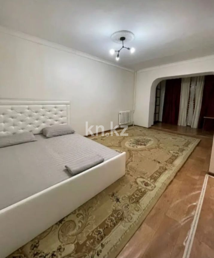 Аренда 1-комнатной квартиры посуточно, 48 м², мкр-н 4, дом  2 в Актау