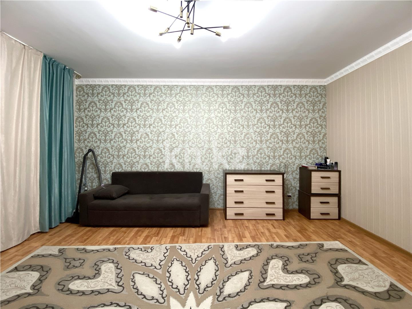 Продажа 2-комнатной квартиры, 80.2 м², ул. Куйши Дина в Астане - фото 2