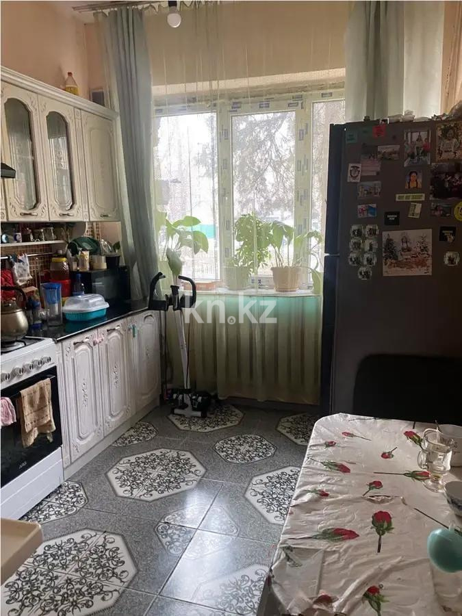 Продажа 3-комнатной квартиры, 63 м², пр. Сейфуллина, дом  100 в Алматы - фото 3