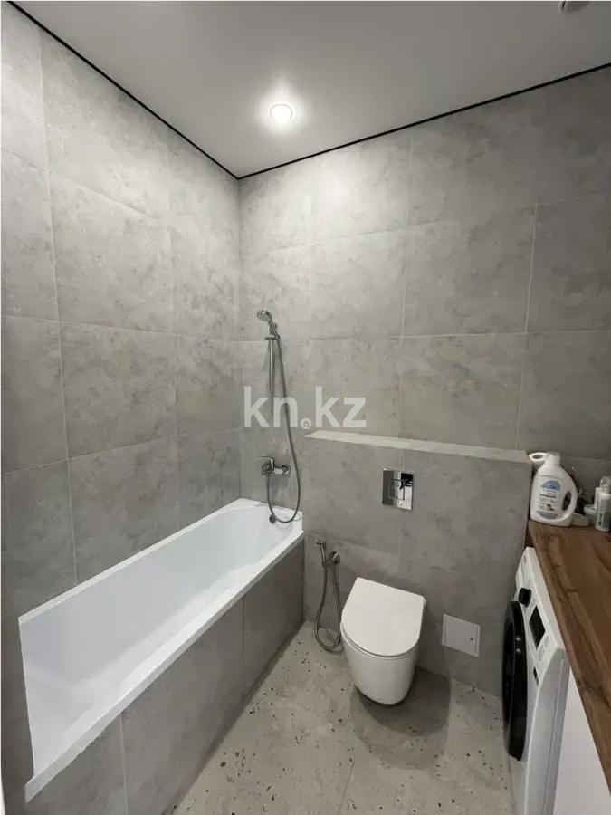 Продажа 1-комнатной квартиры, 40 м², ул. Толе би, дом  14 в Астане - фото 3