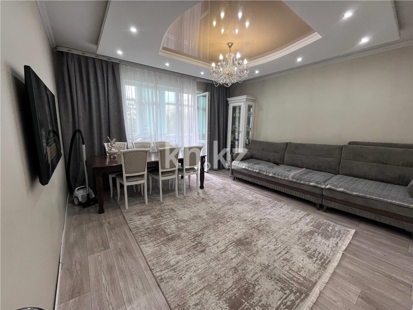 Продажа 3-комнатной квартиры, 64 м² - Продажа квартир в панельном доме в Караганде - страница 3 фото 2 из 18