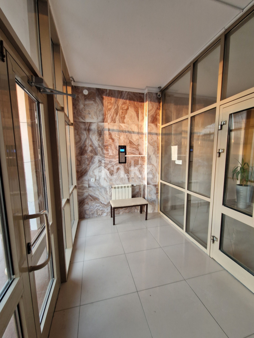 Продажа 4-комнатной квартиры, 129.6 м², ул. Смагулова, дом  56а - Продажа и аренда недвижимости в Атырау фото 29 из 34