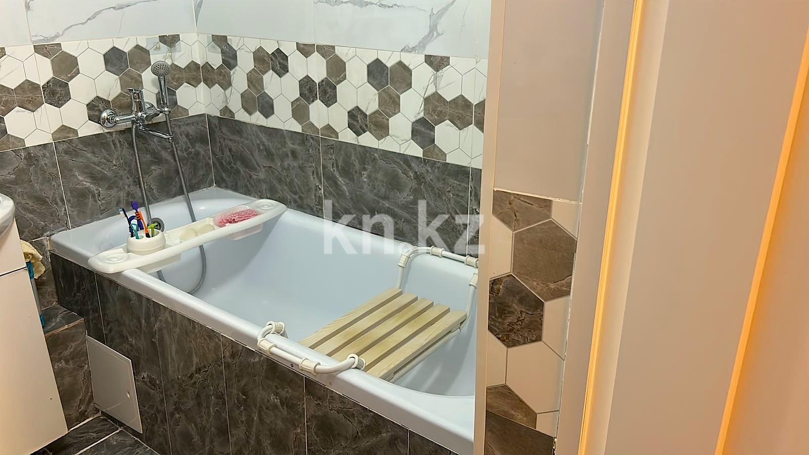Продажа 2-комнатной квартиры, 55 м² в Астане - фото 15