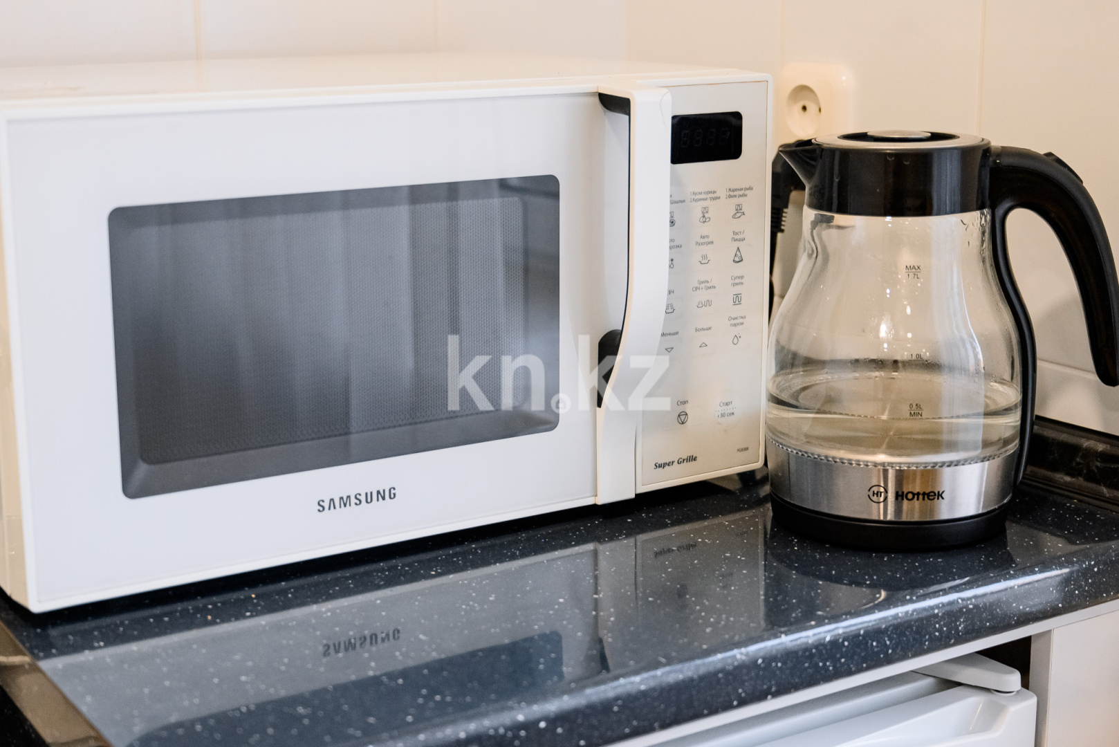 Аренда 1-комнатной квартиры посуточно, 43 м², пр. Республики, дом  93/1 - Аренда жилой и коммерческой недвижимости в Темиртау фото 6 из 22