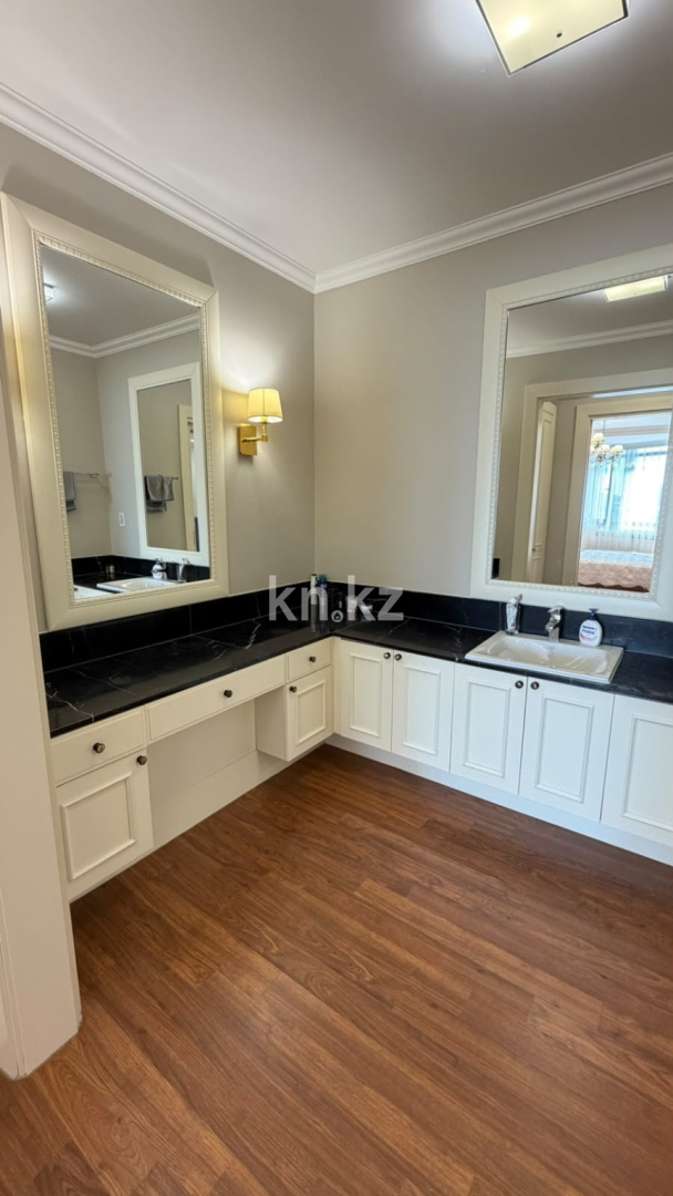 Аренда 4-комнатной квартиры, 225 м² - Аренда квартир помесячно в Астане фото 14 из 31