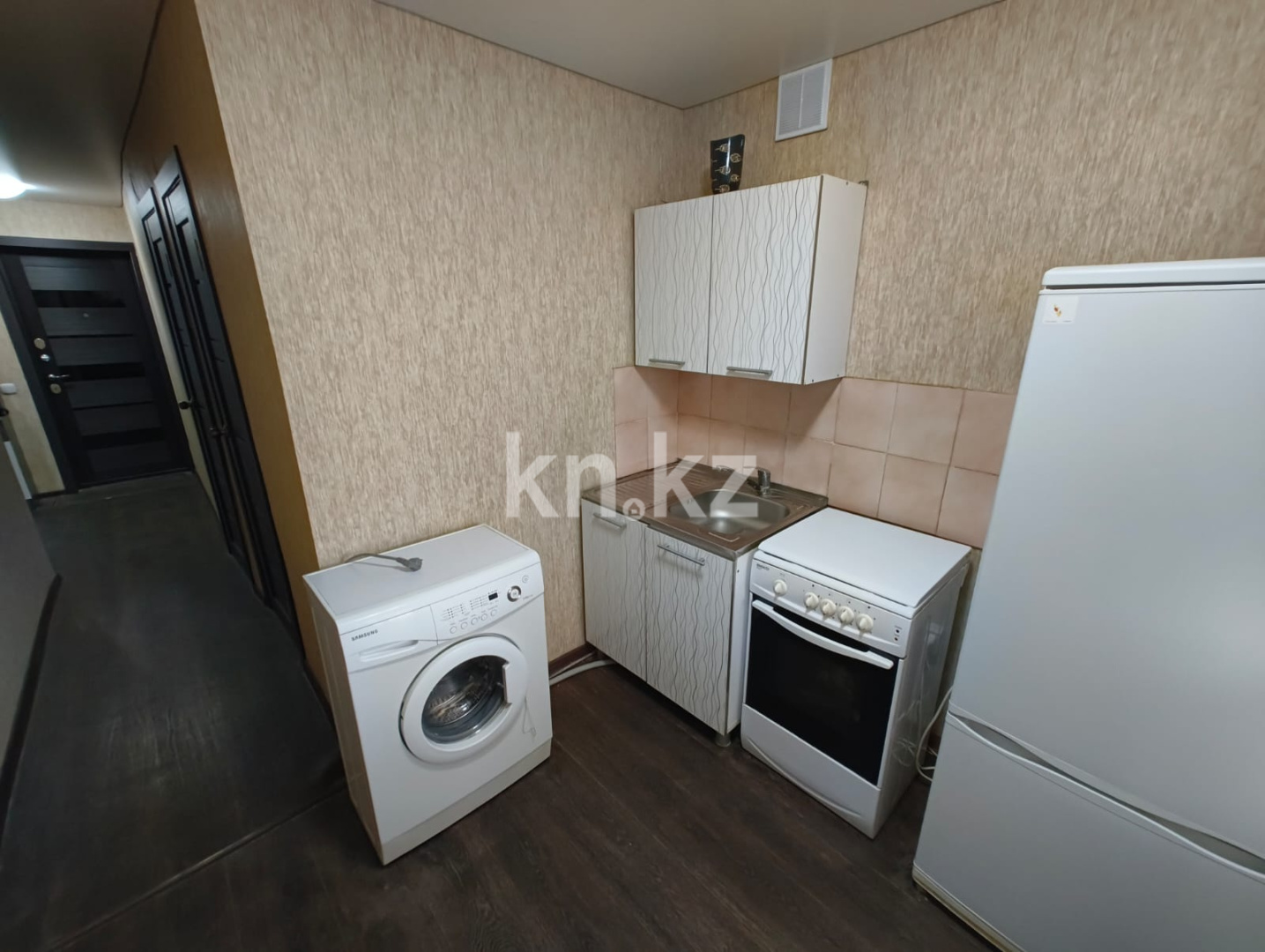 Аренда 1-комнатной квартиры посуточно, 33 м², пр. Ауэзова, дом  41 - Аренда квартир посуточно в Усть-Каменогорске фото 8 из 12