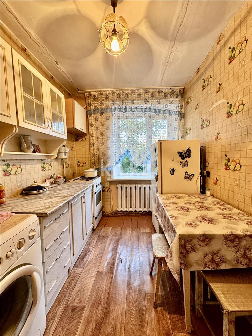 Продажа 2-комнатной квартиры, 46 м², ул. Жекибаева, дом  139 в Караганде - фото 9