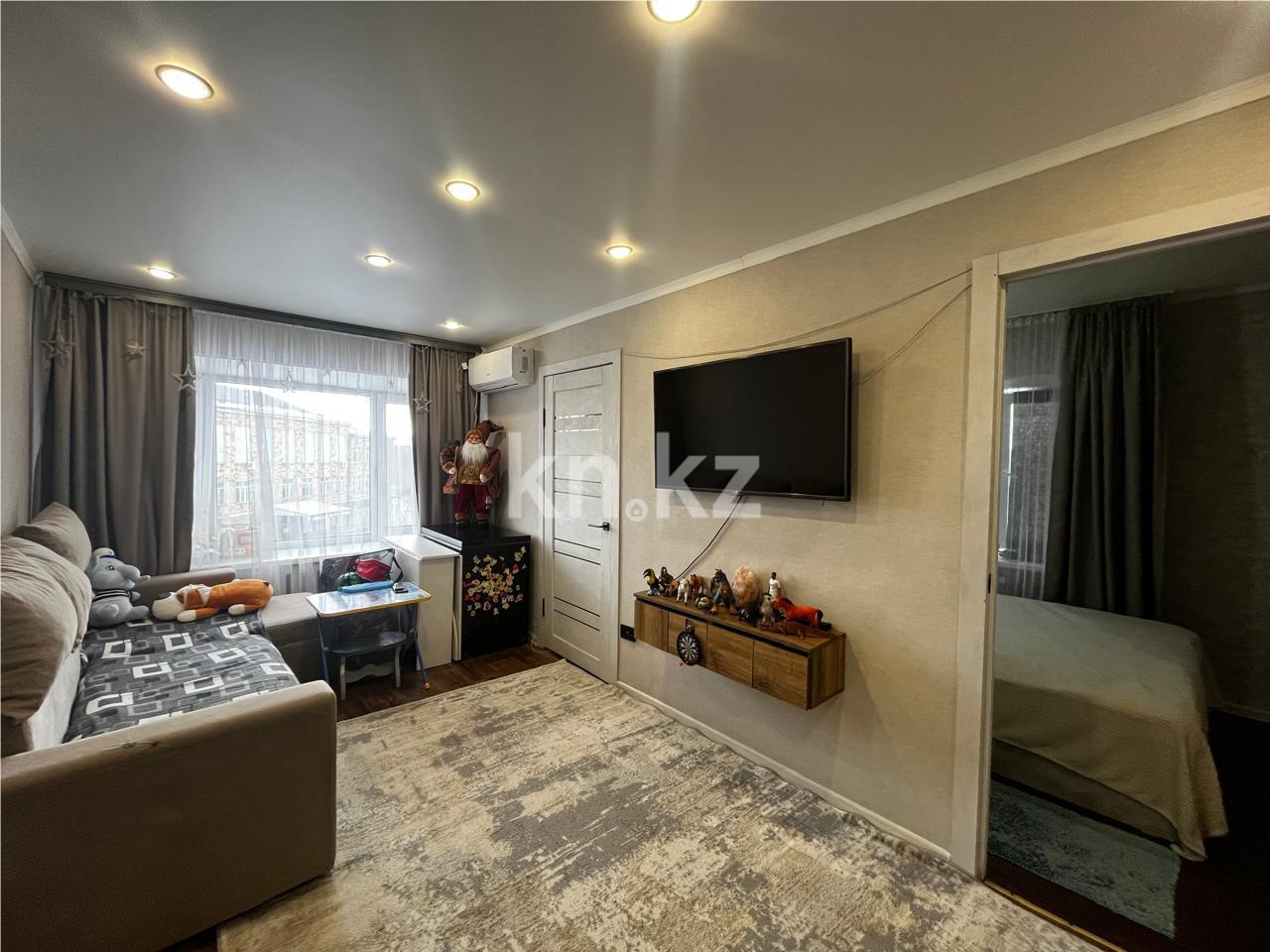 Продажа 3-комнатной квартиры, 42 м² - Продажа квартир в Караганде - страница 3 фото 2 из 12