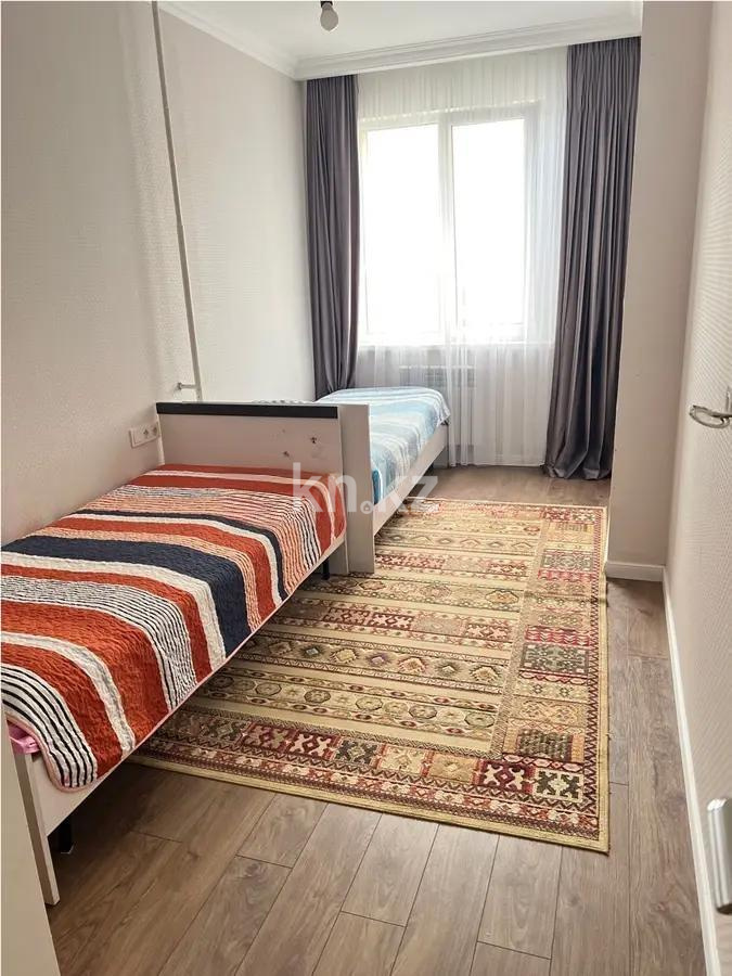 Продажа 3-комнатной квартиры, 68.5 м², ул. Аскарова, дом  21/20 в Алматы - фото 2