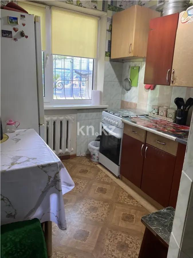 Продажа 3-комнатной квартиры, 61 м², мкр-н 18, дом  24 в Караганде - фото 4
