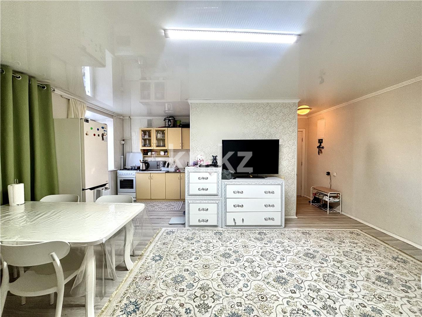 Продажа 2-комнатной квартиры, 43 м² - Продажа двухкомнатных квартир в Караганде фото 5 из 12