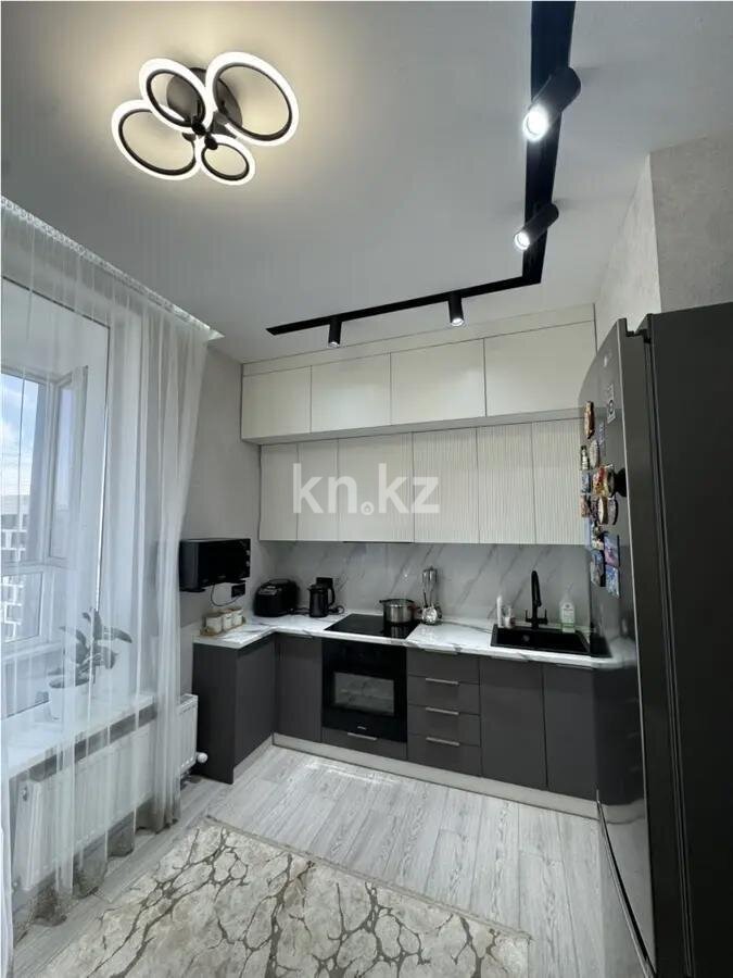 Продажа 1-комнатной квартиры, 40.2 м² в Астане - фото 2