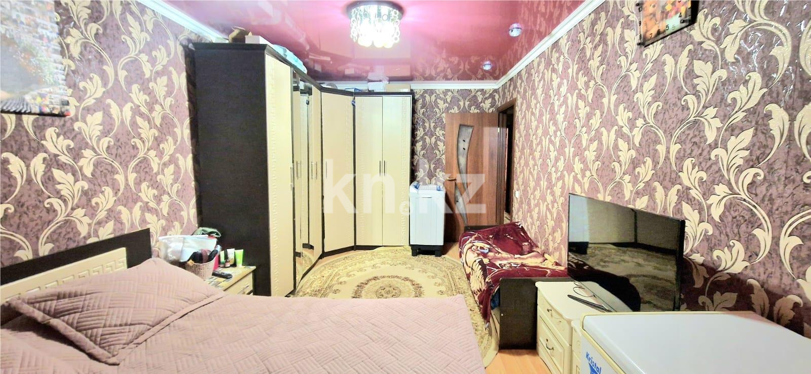 Продажа 3-комнатной квартиры, 62 м², мкр-н 15 - Продажа квартир в Караганде фото 6 из 24