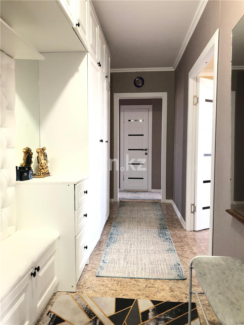 Продажа 3-комнатной квартиры, 69 м², мкр-н Голубые Пруды в Караганде - фото 12