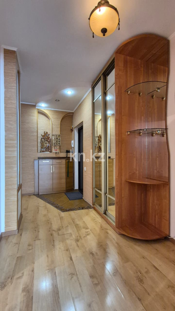 Продажа 4-комнатной квартиры, 123 м², мкр-н Сарыарка, дом  39 - Продажа и аренда недвижимости в Атырау фото 19 из 38